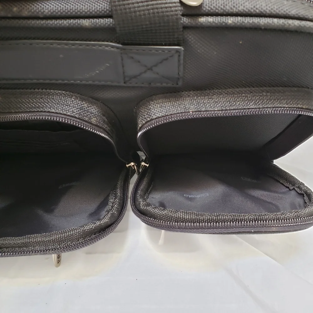 Black Dakota By Tumi Briefcase